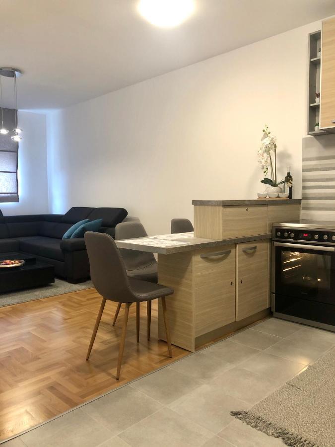Mina Appartement Budva