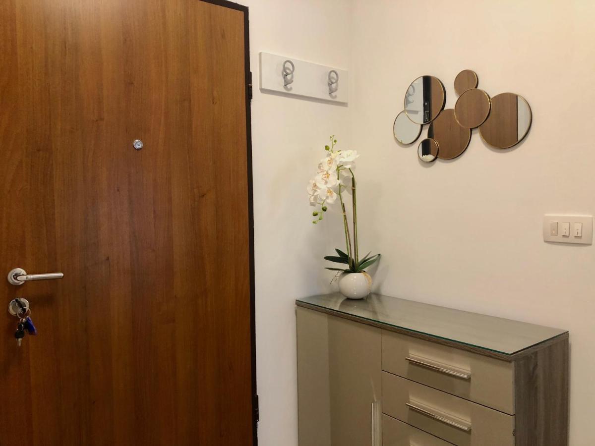 Appartement Mina *